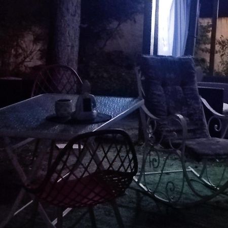 Ingrid Mary Apartment นีมส์ ภายนอก รูปภาพ